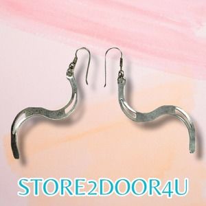 VINTAGE Women's Fashion Jewelry Silver Plated Swaying Bolt Dangle Hook Earrings